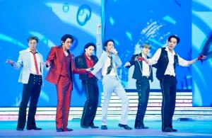 방탄소년단, 美 이어 韓도 <b>싹쓸이</b>…<b>서울가요대상</b> <b>대상</b> 등 6관왕
