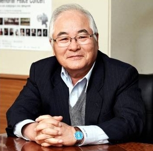 "크래미 하나 더 담자"…<b>한성기업</b> 응원 확산에 주가도 7%대 강세