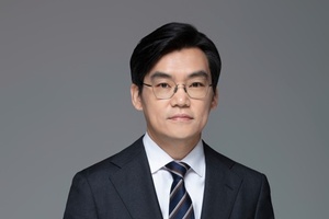 [EZ 분석] 한미약품, 끝나지 않는 오너 갈등...경영 투명성·자금 회수 능... - 뉴스 썸네일 이미지