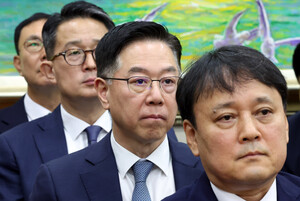 [2026 국감] 유가담합에 "거래관행 개선해야"...HD현대오일뱅크, 이행실적... - 뉴스 썸네일 이미지